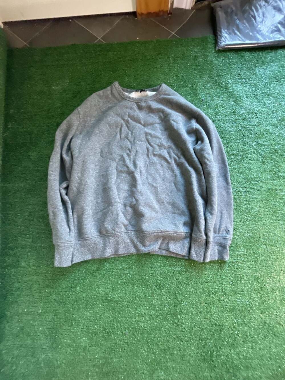 Express Gray Crewneck Fleece Sweatshirt Men's Size Large
